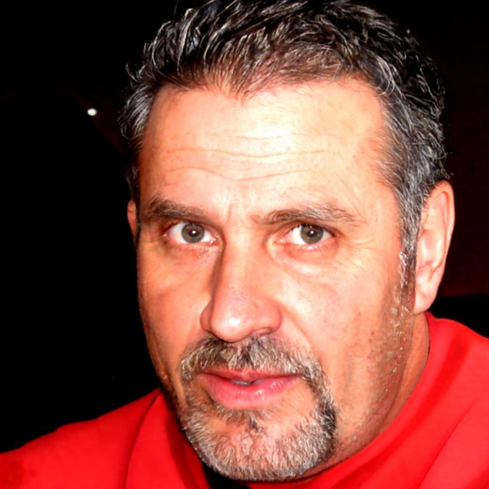 Portrait of financial journalist Callum Bjornstad