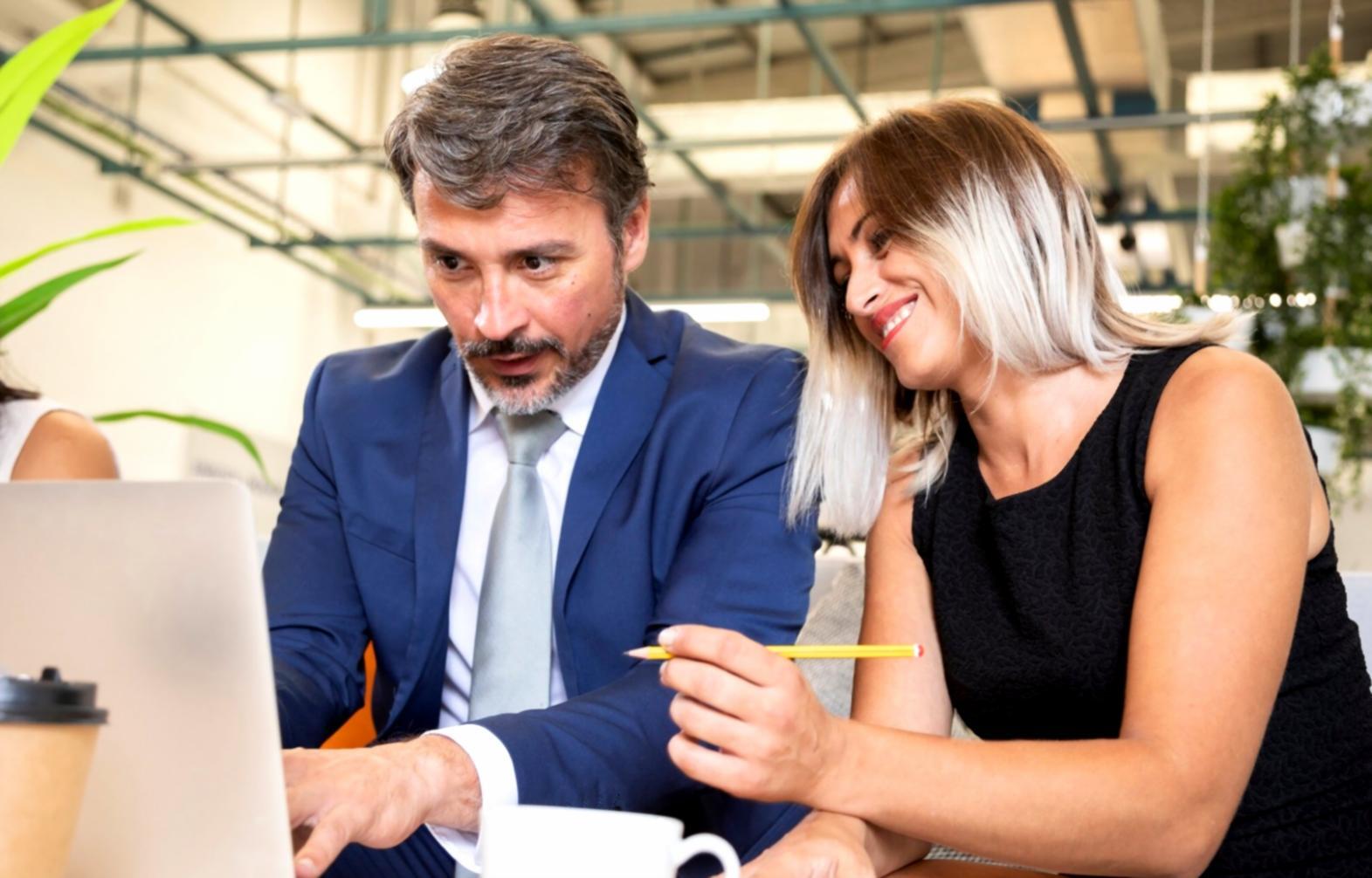 Financial tracking methods comparison